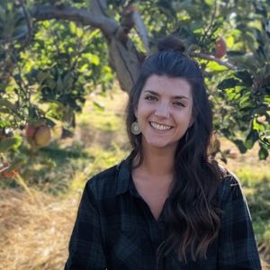 Meet your Posher, Julia